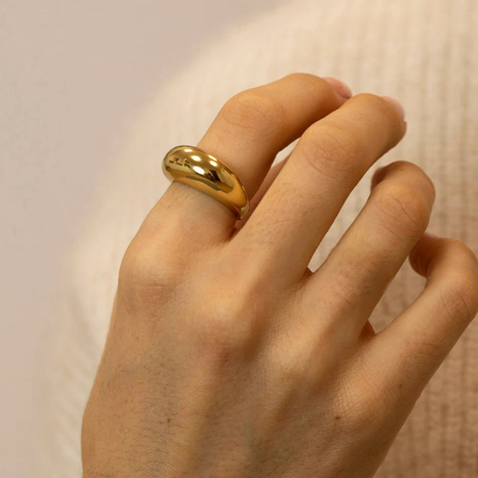Arc Gold Ring - ARIA