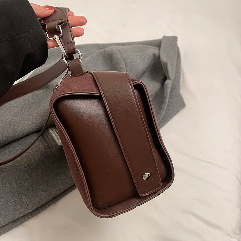 Sac bandoulière en daim et cuir - CLÉMENCE