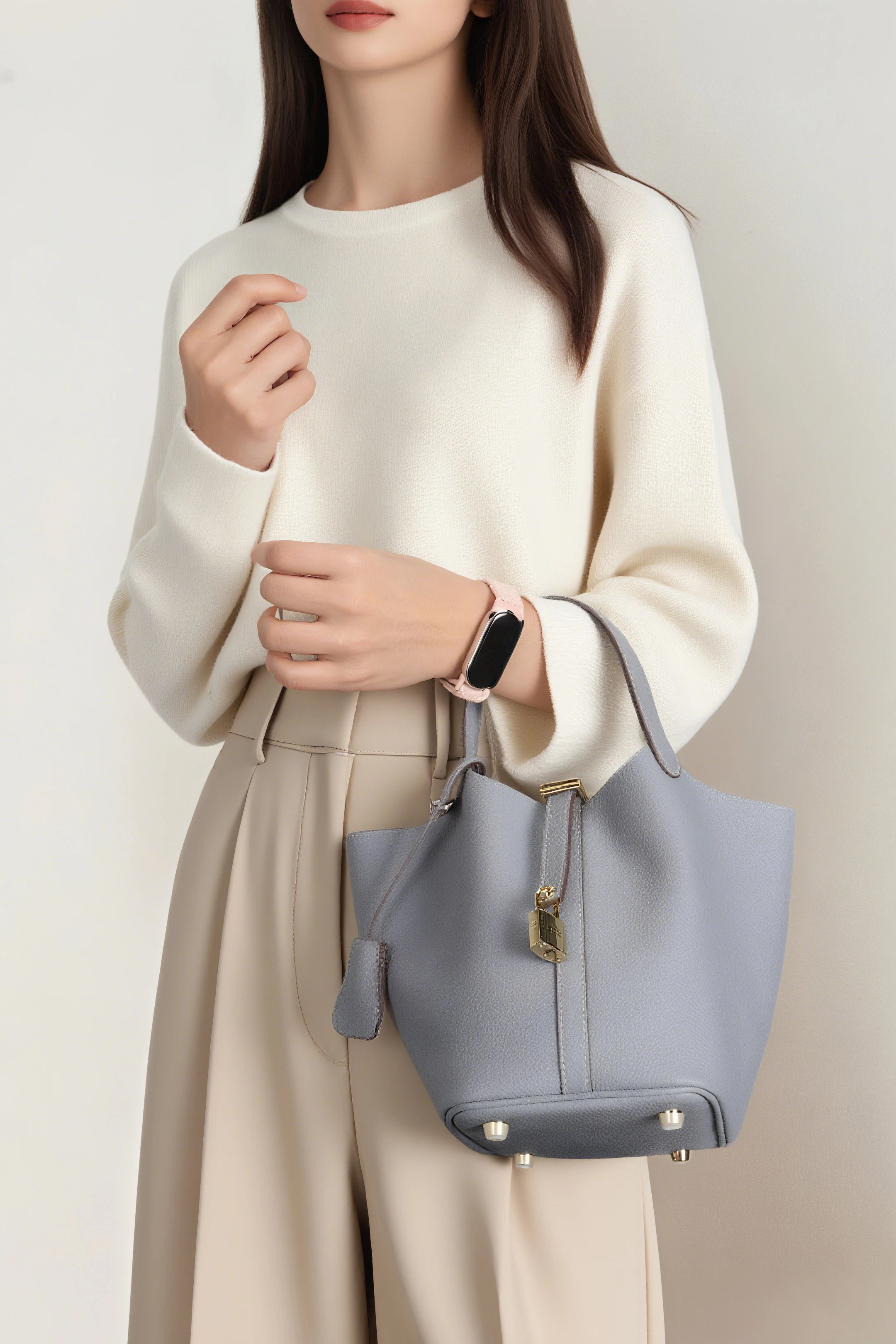 Genuine Leather Bucket Bag - LÉONIE