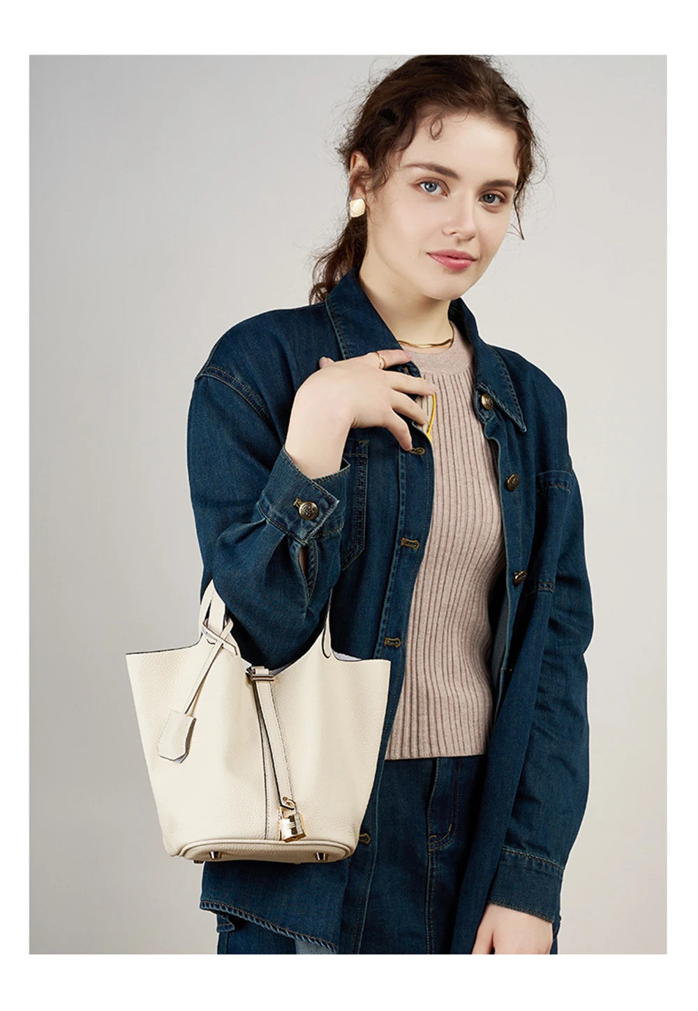 Genuine Leather Bucket Bag - LÉONIE