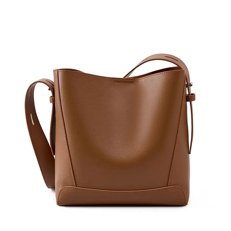 Leather Shoulder Bag - NOÉLLE