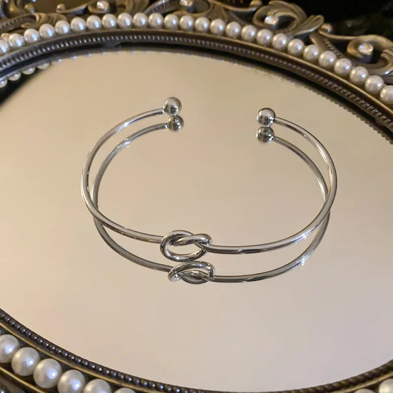 Delicate Gold Bracelet - ELARA