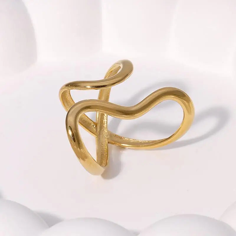 Wave Gold Ring - LYRA